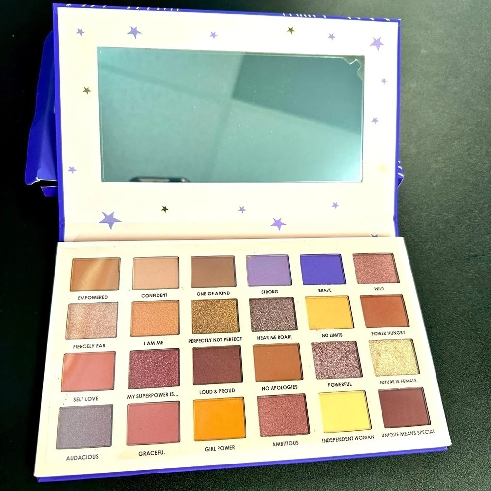 BRAND NEW CIATE LONDON EYE SHADOW PALETTE 24 COLORS